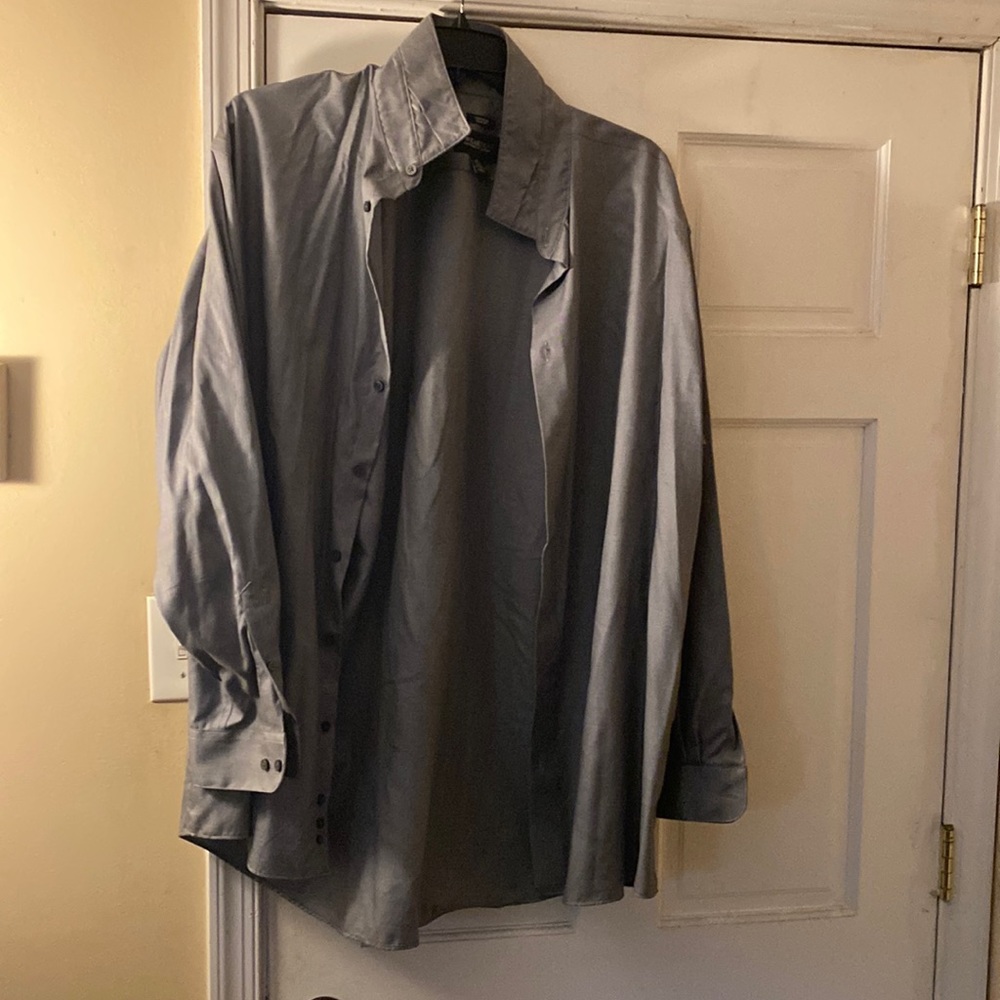 Kenneth Cole awareness dress shirt used in great condition